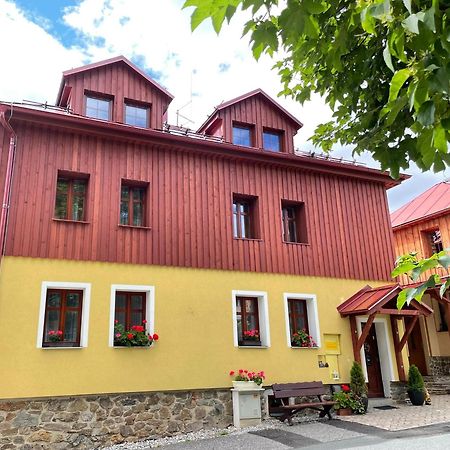 Penzion Pohadka Железна-Руда Экстерьер фото